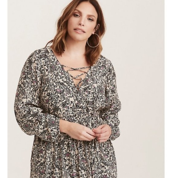 torrid Tops - Torrid Plus 18W / 20W Babydoll TOP Floral Chiffon